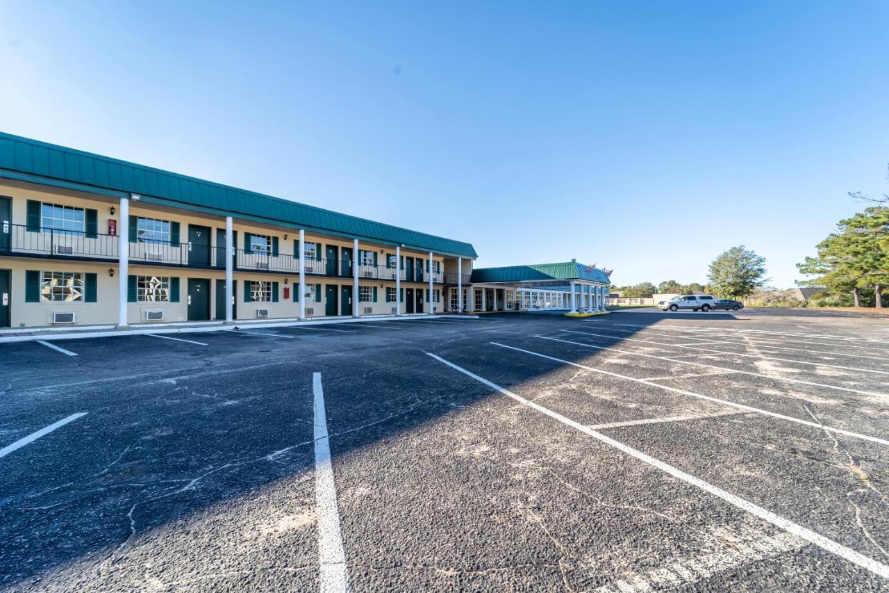 Dothan National Golf Club And Hotel Exterior foto
